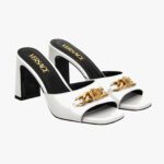 Icon Chain Mule In Calf Leather