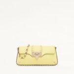 Rockstud – Pale yellow