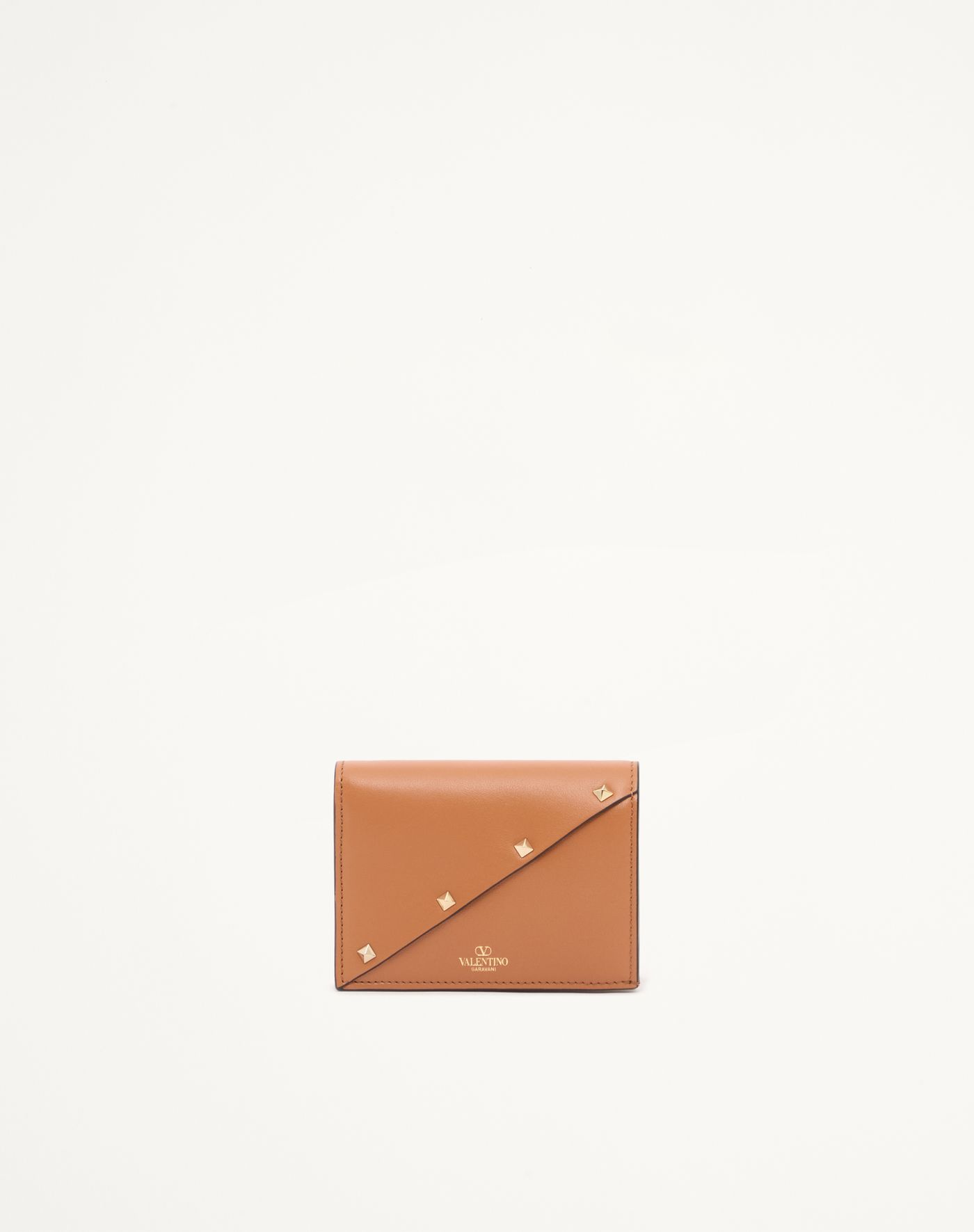 5W5P0AE4IITKEL-1 Rockstud Wispy – Almond beige - Image 1